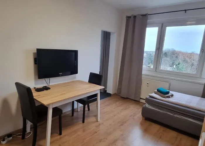 Günstiges Dachgeschoss An Der Messe Apartment Leipzig